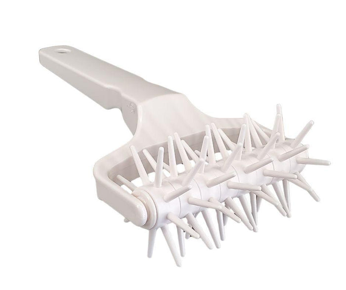Pizza Roller Docker - Plastic